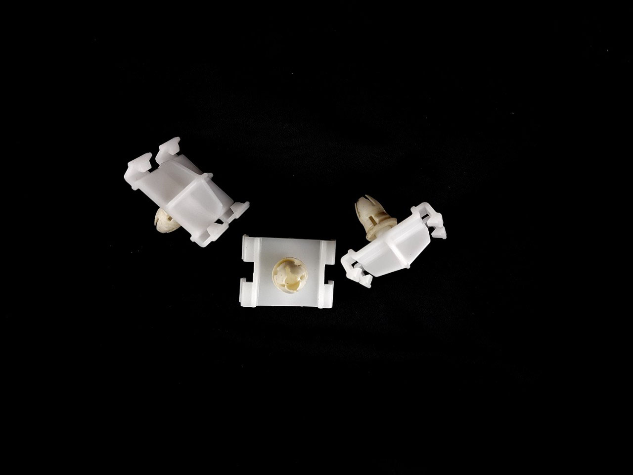 Копка (щипка) за Mercedes